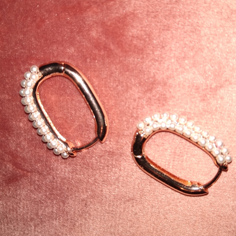 Rose Gold and Pearl Rectangle Hoops Rectangular Hoop Earrings Pave Pearls - Picture 7 of 12